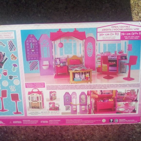 Barbie Glam Getaway House Dollhouse NRFB box damaged - Picture 2 of 2
